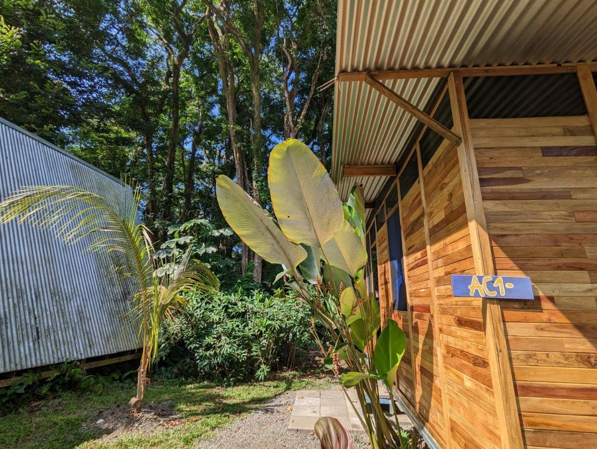 Arboura Eco Cabins Uvita Exterior photo