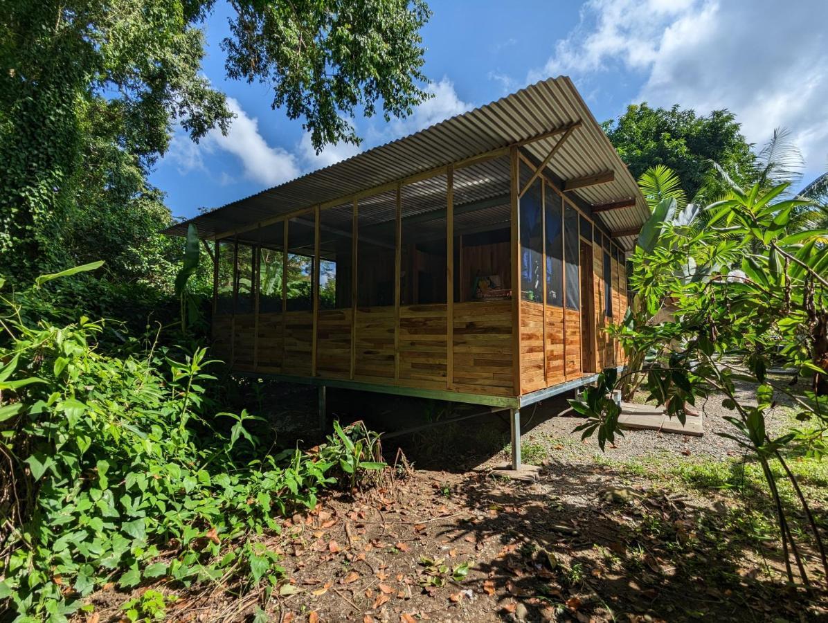 Arboura Eco Cabins Uvita Exterior photo