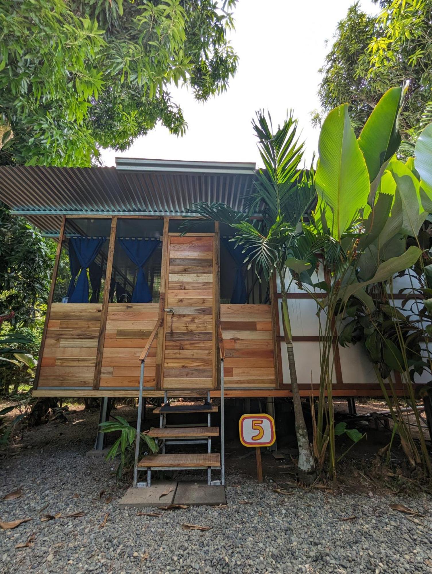 Arboura Eco Cabins Uvita Exterior photo