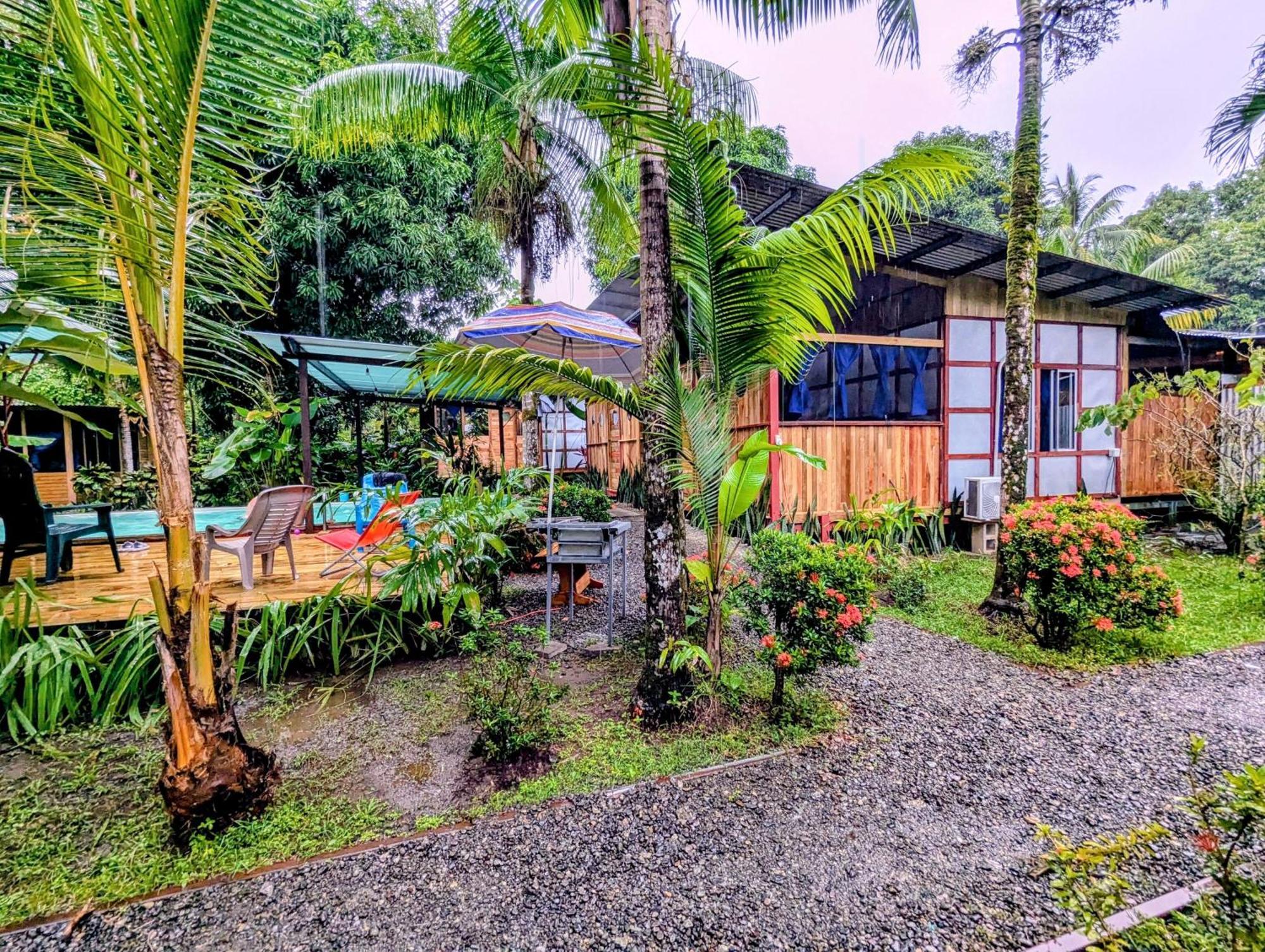 Arboura Eco Cabins Uvita Exterior photo